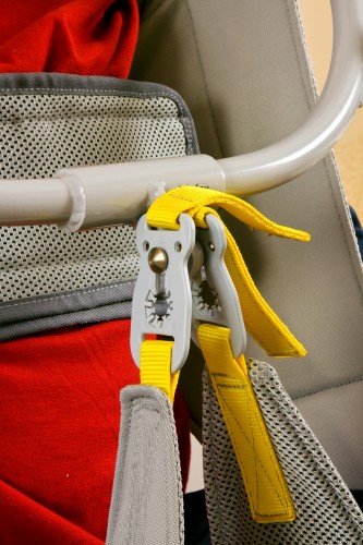 Podnośnik jezdny 2600 (Victor) ; Podnośnik jezdny 2610 (Victor) z uchylnym wieszakiem ; Uchylny wieszak elektryczny - Handi-Move Podnośnik pacjenta