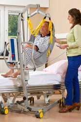 Składany podnośnik jezdny - Handi-Move Podnośnik pacjenta