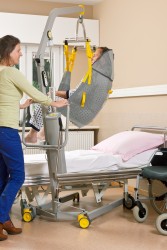 Podnośnik jezdny 1640 ; Wieszak standardowy - Handi-Move Podnośnik pacjenta