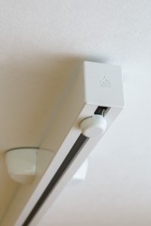 Montaż szyn sufitowych ; Szyny sufitowe - Handi-Move Podnośnik pacjenta