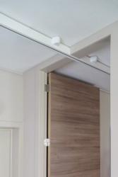 Montaż szyn sufitowych ; Szyny sufitowe - Handi-Move Podnośnik pacjenta