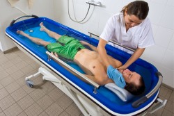 Wózek transportowo-kąpielowy - Handi-Move Podnośnik pacjenta